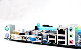 如何选购靠谱的台式电脑 从配置、保修到厂家的全方位指南